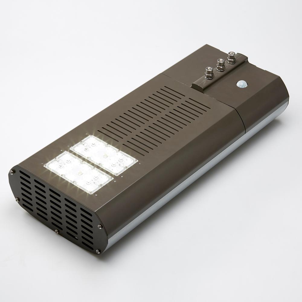 SYNERGY SOLUTIONS solar LED street light with high efficiency, long operation time, save the battery