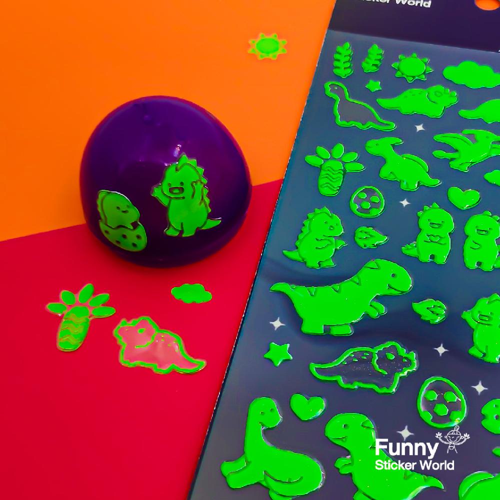 69-04 Glow in dark sticker
